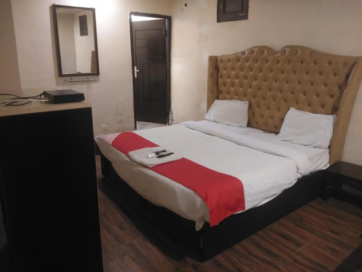 Hotel Royal 2*